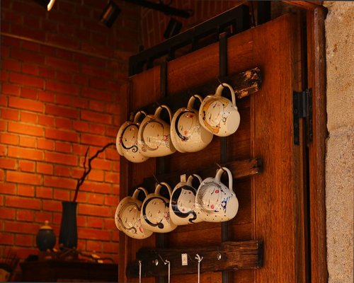 CROWN collectible mug